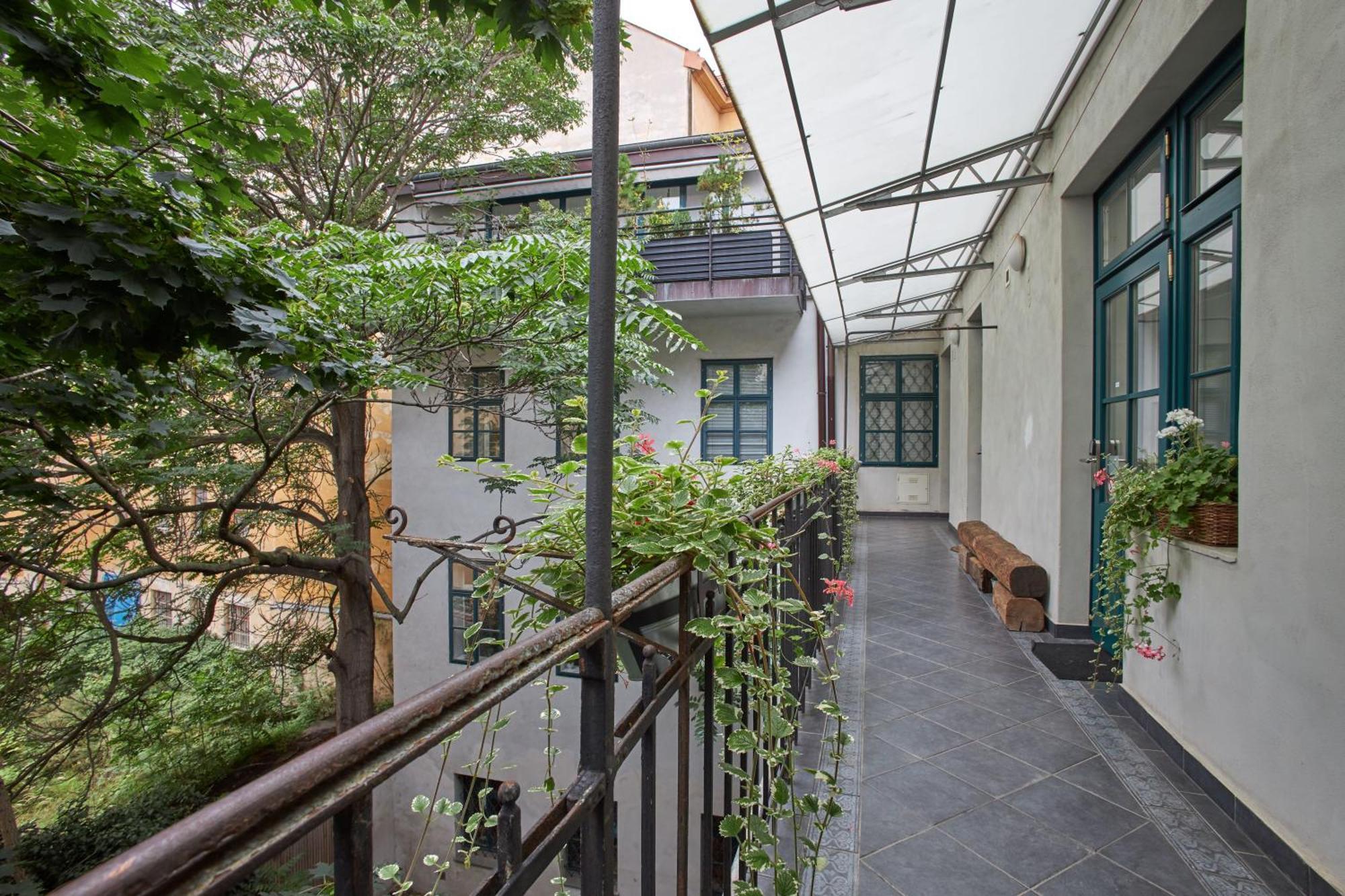 Jeruzalemska - Synagogue Apartments Прага Екстериор снимка